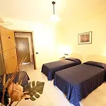 Hotel Santangelo 3*