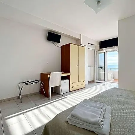 Santangelo מלון 3*